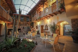 Apu Huascaran Hostal